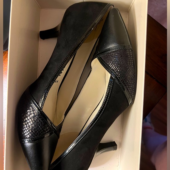 Anne Klein heels - Picture 1 of 5